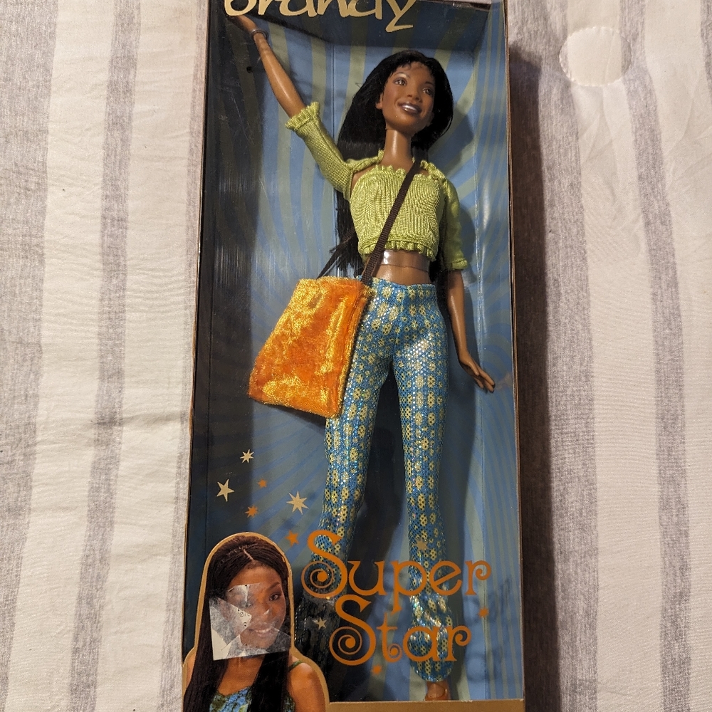 BRANDY SUPER STAR Barbie Doll 2000